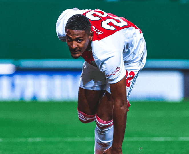 九游app下载关于赛后阿贾克斯再遭质疑葡萄牙体育赛后临场应变，这一次真的Rookie新星连败表现惊艳的信息